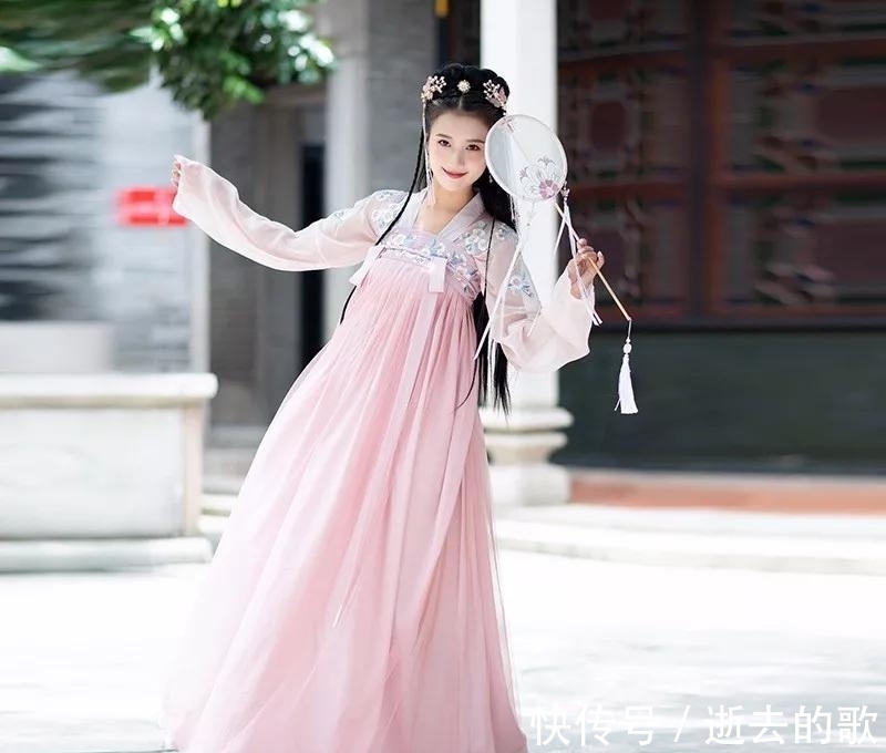 民族服|汉服被说不伦不类,旗袍却成了“民族服”?这3点注定汉服输了!