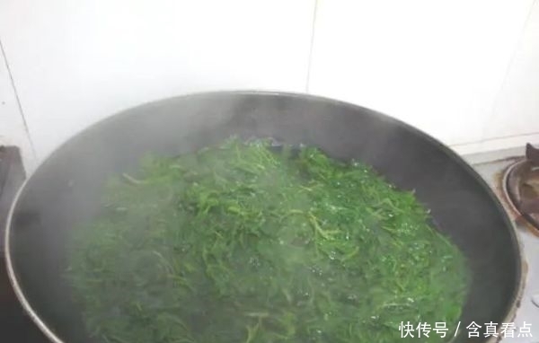 春季吃艾好养生!“艾米果”的正宗做法,客家人特有的一道小吃