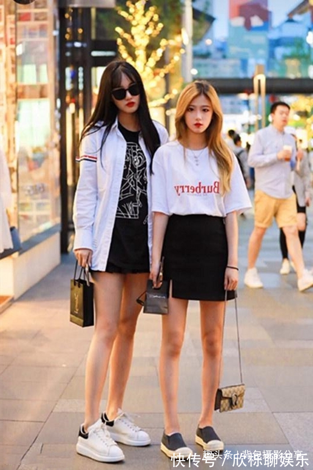 干练|路人街拍,姑娘一头短发精致干练,美丽的气质让人着迷