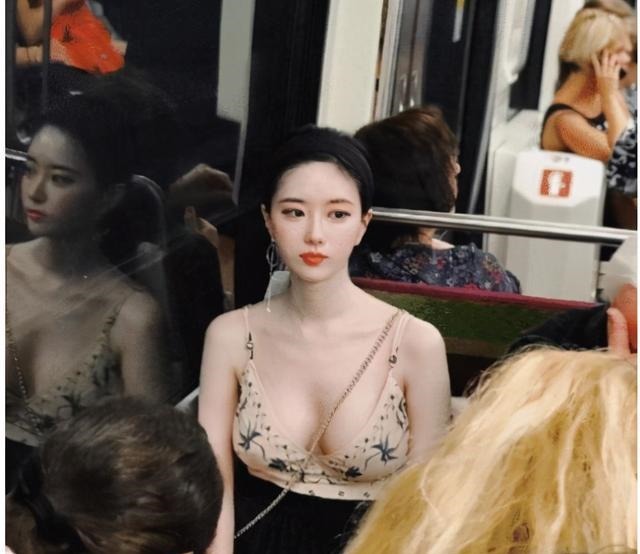 尾巴|收木头回家发现车上有一个尾巴，这是什么哈哈哈哈网友的回复亮了！