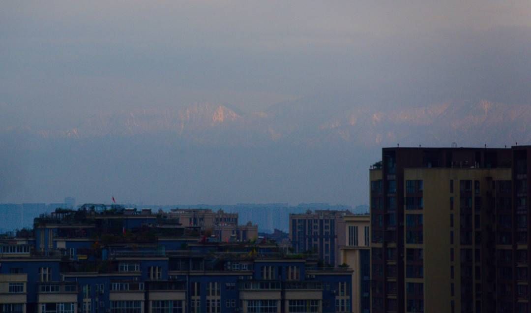 远山|图集丨春雪降临 远山一夜白头