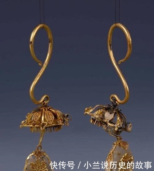 王士琦|一代传奇清官,死后用草席下葬,300年后墓葬出土,发现10亿黄金