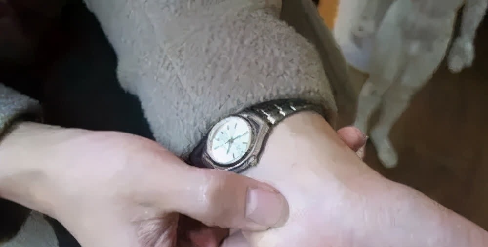 拇指|筋柔百病消！学会这招拉筋术70岁像50岁的人，益寿延年、百病不沾