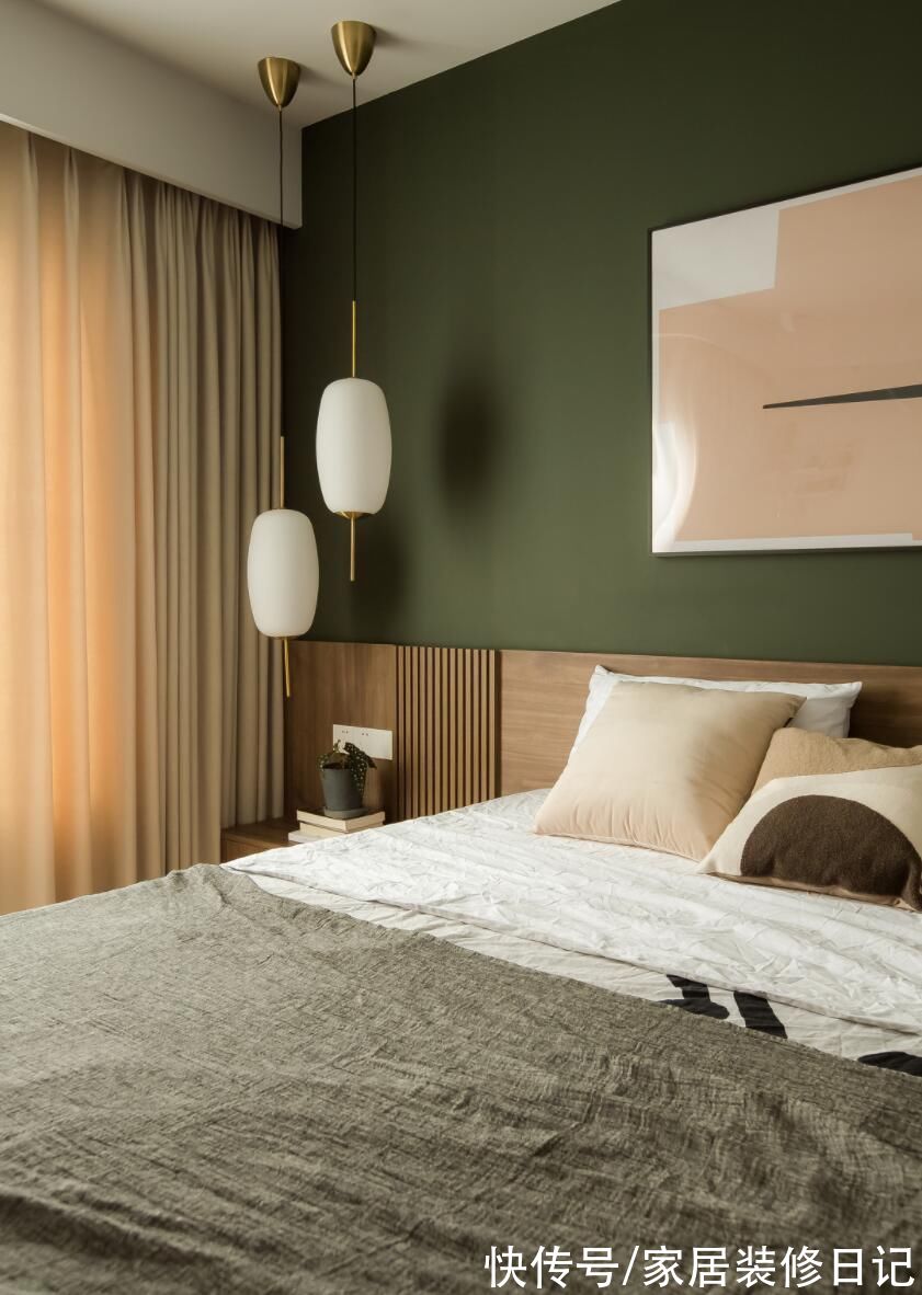 主卧|全屋重新打满柜子,柜门当墙饰,精装“教科书式”改造透着高级感