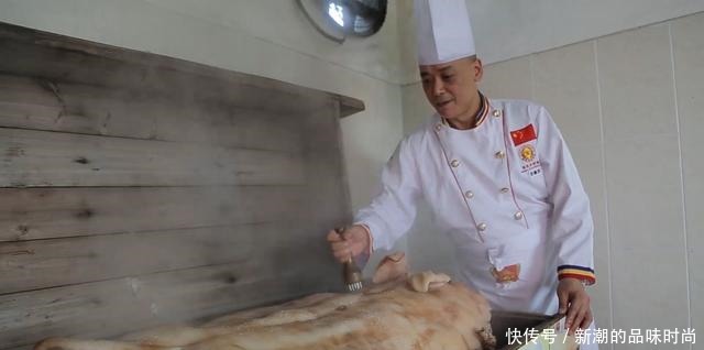 曾上|传承百年的“均安蒸猪”,曾上《舌尖上的中国》