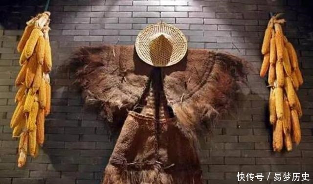 世外高人疯疯癫癫游荡街头,从不换衣服,却被皇帝急招入宫