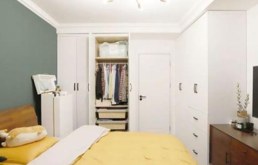 全身镜|90后夫妇58平米的家,全屋都是柜子,每个空间都好喜欢,精致漂亮