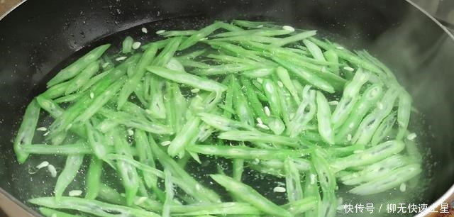  过年期间，我家常备这个菜，易存放，做法多样，味道好，寓意也好