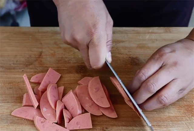 豆腐皮|砂锅方便面怎样做才好吃?原来在家做如此简单,一次做一锅不够吃