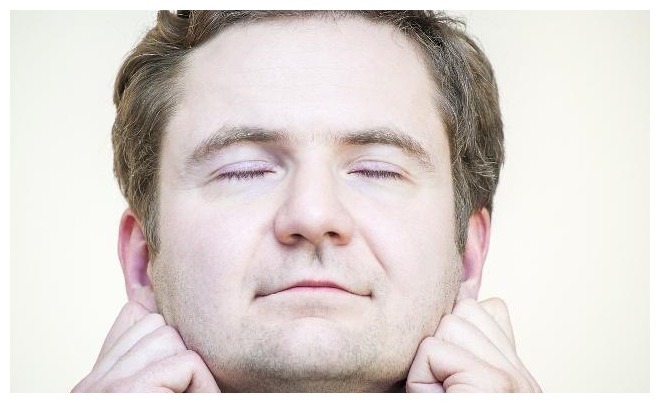 太溪穴|男性在洗澡时，这3个部位尽可能多洗，可能为你的男人味“加分”