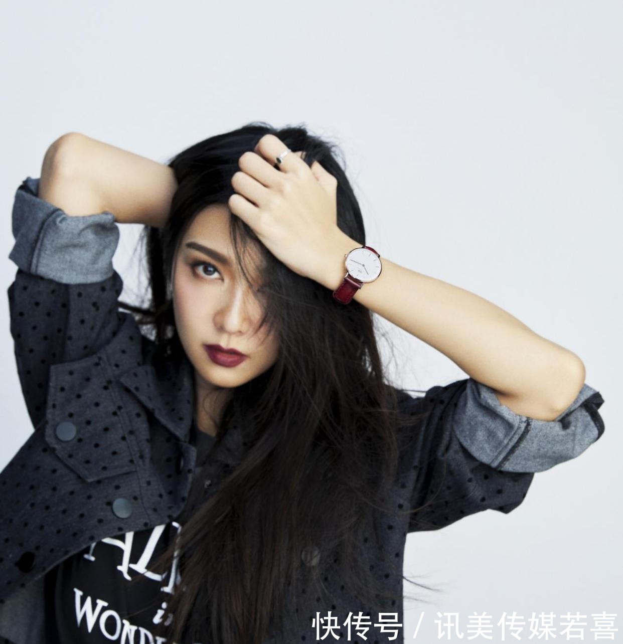 首饰|女人戴“手镯”还是“手表”好看?三个理由告诉你,戴错很尴尬!