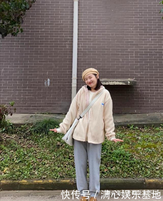 基础款单品才是显高利器,小个子与其挖空心思,不如试试这些