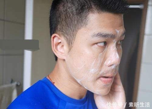 洗脸|为什么不建议你用火山泥洗面奶?说是祛痘王牌,其实是烂脸神器