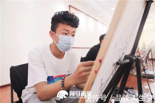 北京艺考画室集训学校怎么选择？