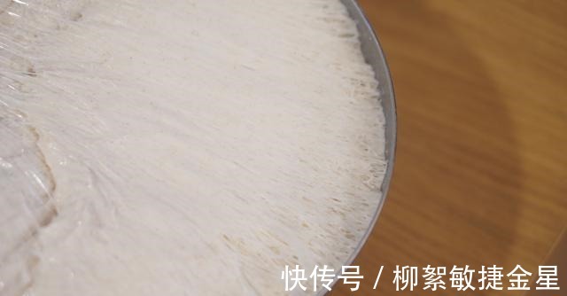 总吃甜面包,换一种口味,试试这个无油无糖的法棍面包!