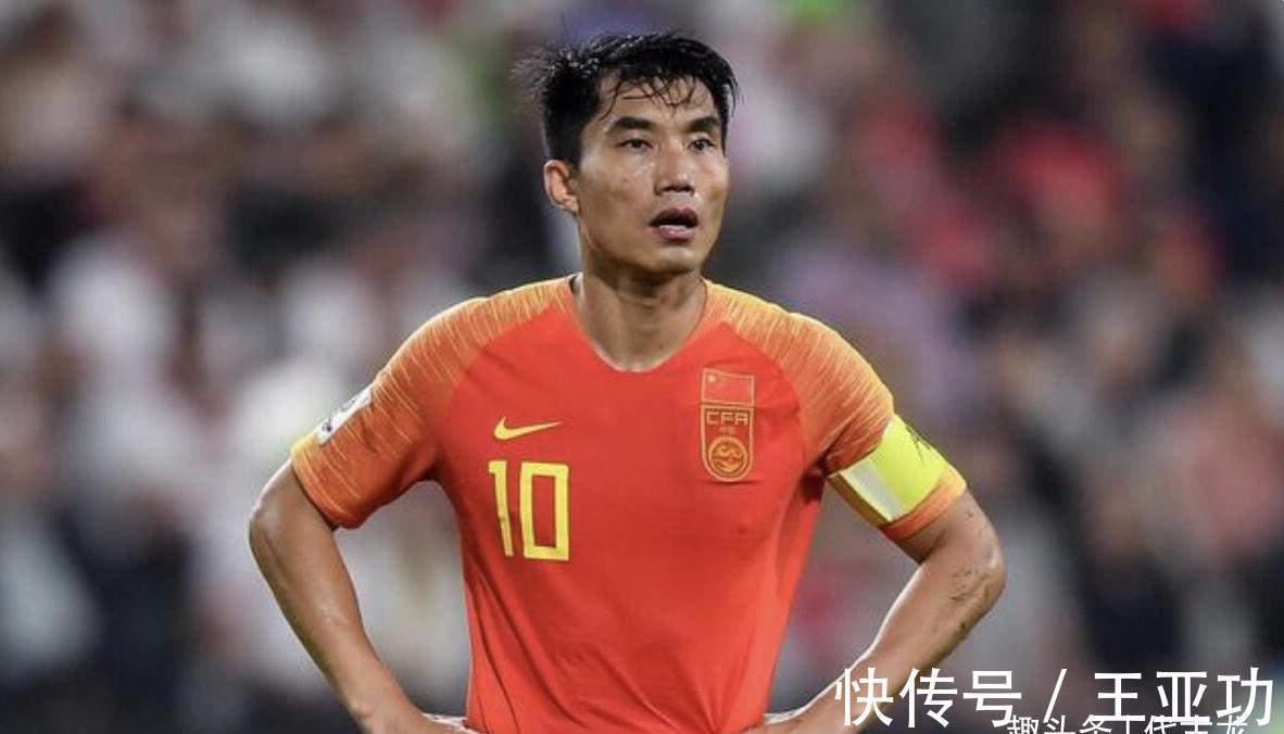 徐新|国足中场秘密武器!41岁郑智有望获重用,他比张稀哲要强一档次