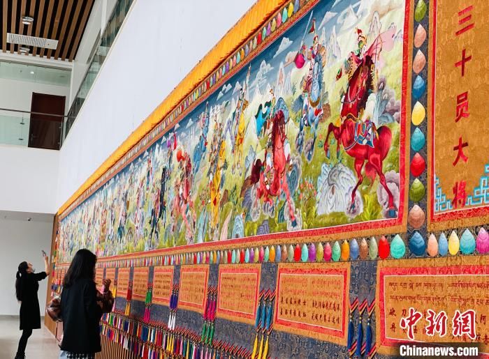 论坛|格萨尔史诗藏绣长卷亮相“GAO-YUAN非遗论坛”