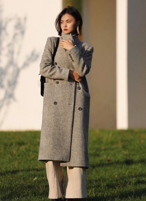 针织衫 普通人穿大衣,只要学会选款和搭配,也能时髦不俗气!