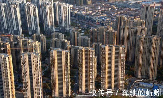 炒房客|一边是住房过剩,一边是买不起房?“国家智囊”提出两个解决方案