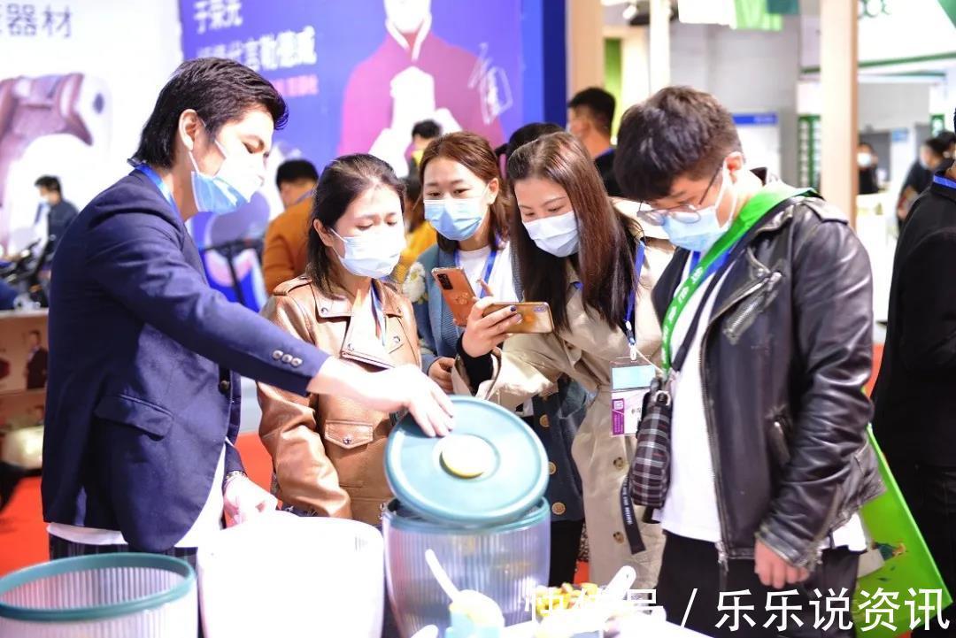 中国文教体育用品协会|2022中国国际电子商务博览会:文体户外用品汇聚电商优势抢占发展先机