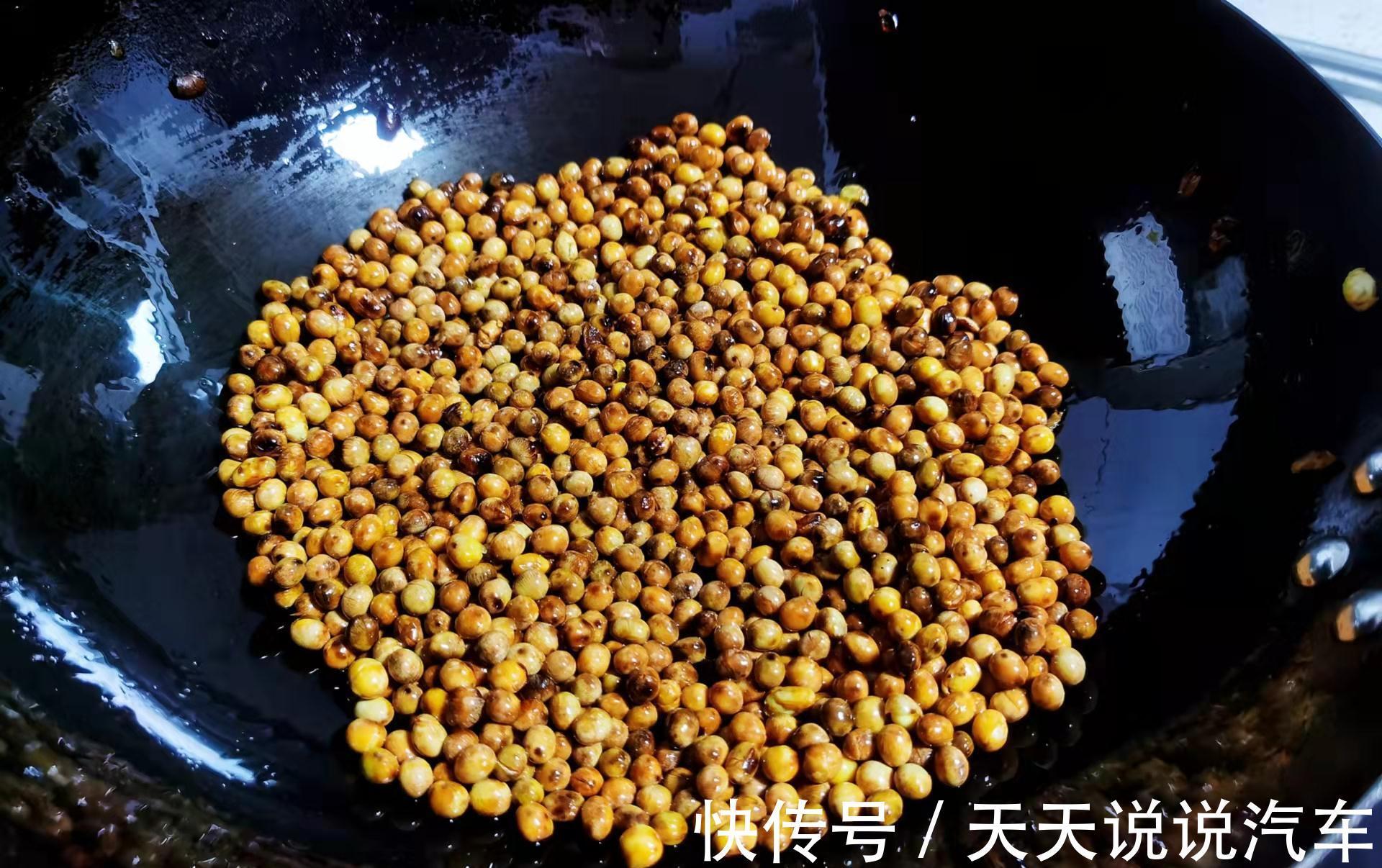 市场碰到黄豆不要错过,买来一炒一泡,香酥入味,随吃随取,方便