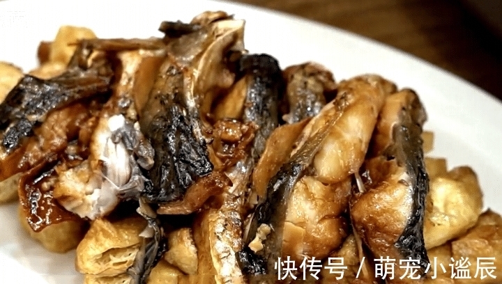羊肉|秋天，吃牛羊肉不如吃它，8块钱一斤，简单一焖，鲜嫩入味又好吃