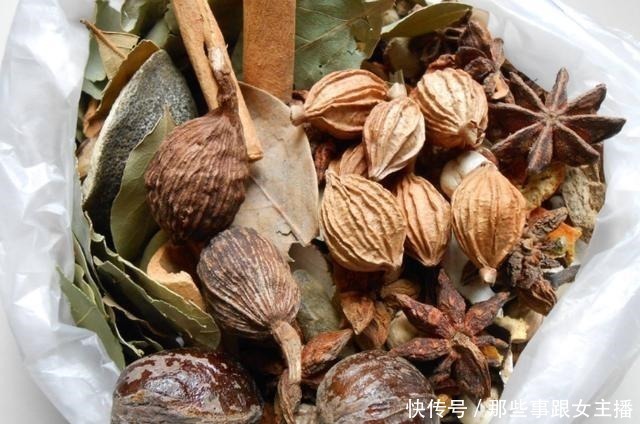 做卤食，不管卤什么，记好这4种香料，卤出来的肉，更香更美味！