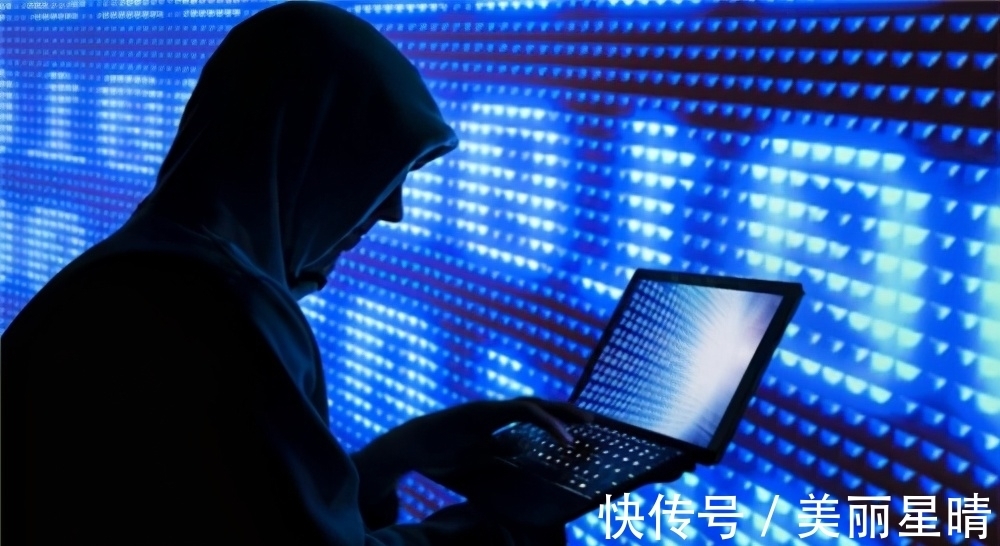 银行卡里|骗子手段再升级？卡还在，钱没了，有人被盗走5万元，要留心了