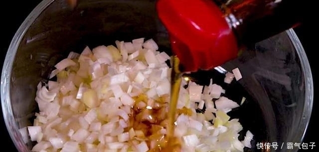 面点大师说|面点大师:调饺子馅有“3个”重点,1分钟学会,汤汁浓郁不油腻!