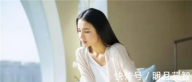 热水泡脚|肝火旺,脾胃虚弱,湿气重这种情况怎么调理?今天来告诉各位答案