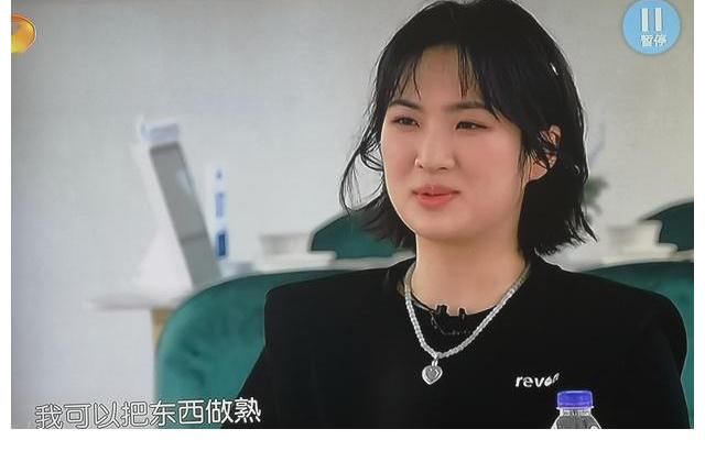 厨师|“生死未卜”的《中餐厅》开播,黄晓明与合伙人接受无厨师挑战