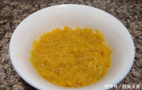 糯米滋|此零食老少皆宜,自己在家做,蒸一蒸10分钟搞定,再也不用买