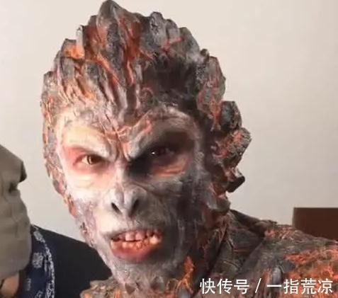 孙悟空|男子亲自COS王者荣耀地狱火, 成品接近原型 就是缺把火!