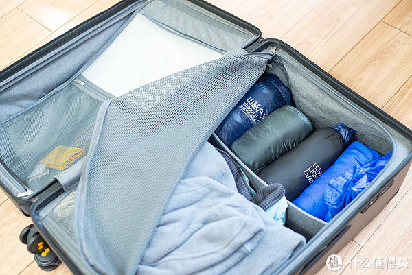 地平线 彪悍的人生不需要解释 ~ 又能打又能看的地平线8号大旅行家行李箱