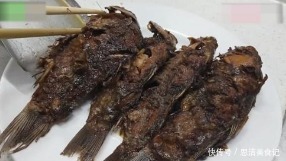 大娘|大娘卖“它”养家糊口,5元一个遭哄抢,顾客一天能吃10个!