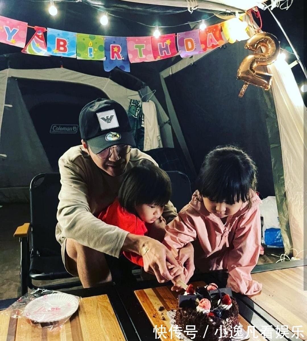 画面|江宏杰大方晒与儿女互动画面,面带微笑心情好,疑打赢离婚官司