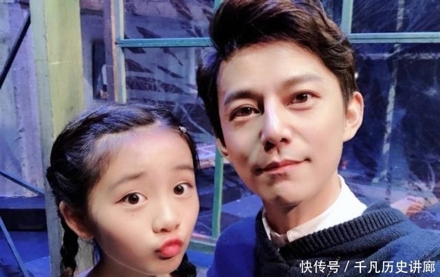 栀子花开|深交20年，黄磊与何炅的关系，与“男人帮”不同