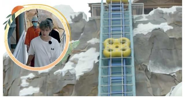 利路修重返海花岛|《完美的夏天2》利路修重返海花岛，玩近乎垂直水滑梯可太猛了