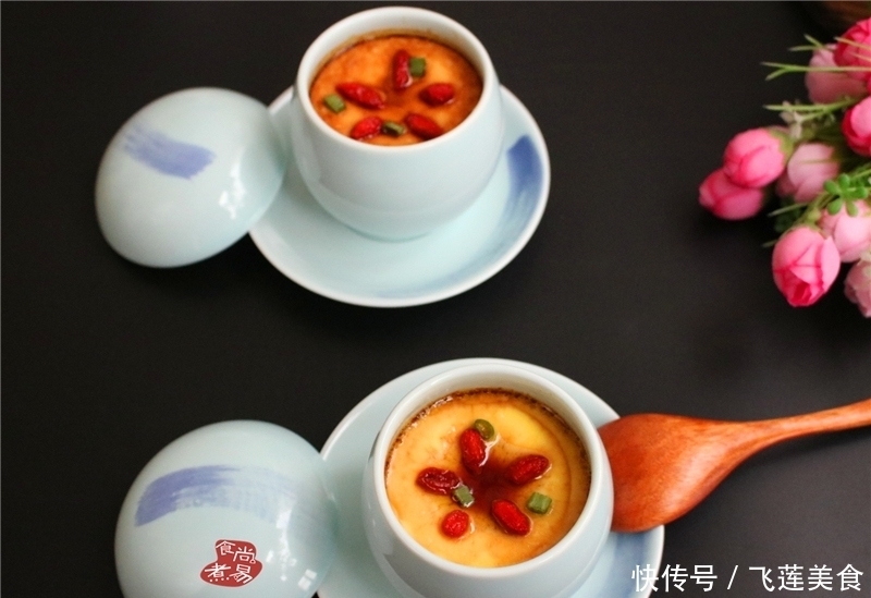 这样蒸鸡蛋羹,细腻嫩滑,滋补肝肾,老少皆宜,口感比布丁还好