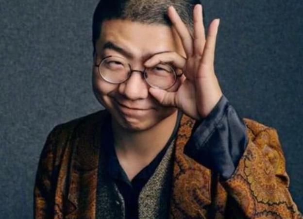 出场费|1小时收入500万？继1.6亿的天价片酬后，脱口秀演员收入破顶线