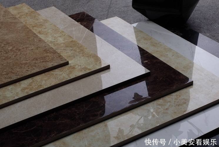 老师傅|越来越多人买瓷砖选规格大的，一问老师傅，才发现这样更省钱