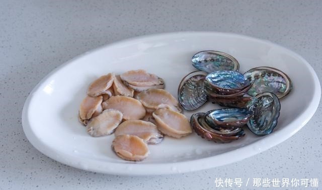 勺子|超市里遇上这海鲜,多买点,蒸一蒸,几分钟就上桌,特鲜美