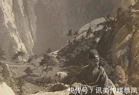 下山救世@实拍七十年前的道士：原来真的有“华山论剑”，没有想象中的激烈