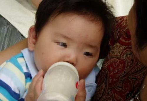 微量元素|喝完奶后马上睡觉，可能会延缓孩子长高，家长们尽量放心上