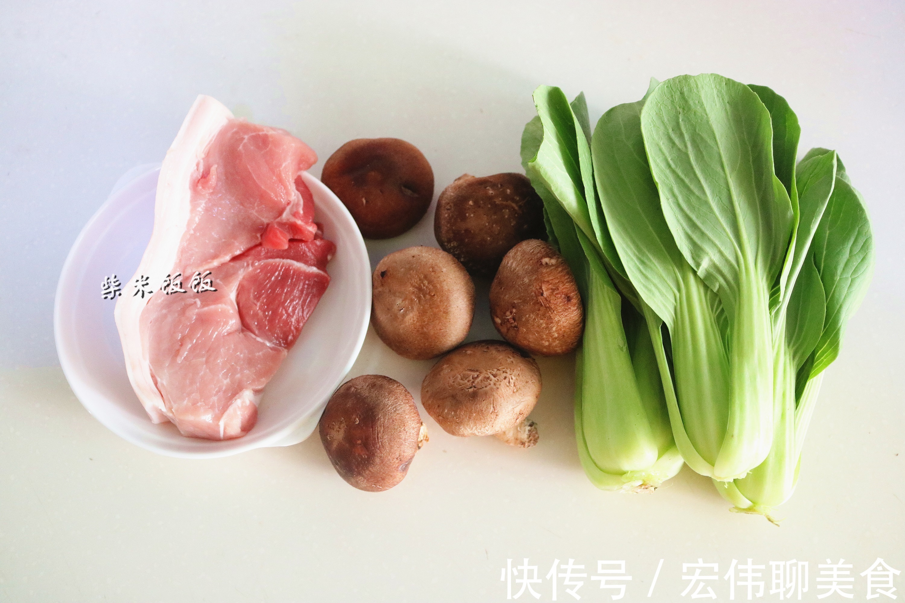 香喷喷|上班别吃外卖了，睡前蒸一锅，再卤一锅，香喷喷的工作餐就有了