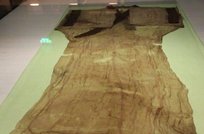 一筹莫展|当年考古学家都一筹莫展的墓穴,结果最后还要求救于盗墓贼!