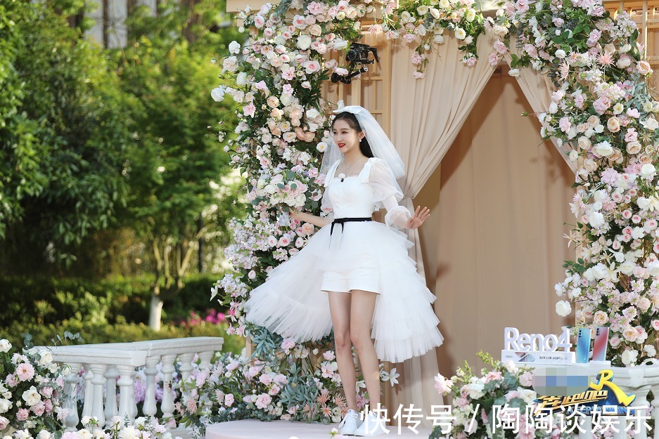 一季|《跑男8》录制还没有完成，关晓彤就退出节目，原因让人很气愤！