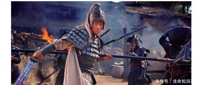 消极|曹操一句诗，适合消极的人，刘备一句话，适合老实人，孙权的呢？