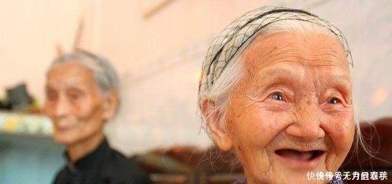 肺癌|不论男女,过了55,身体还能有这6个表现,最少也可能活到80岁!