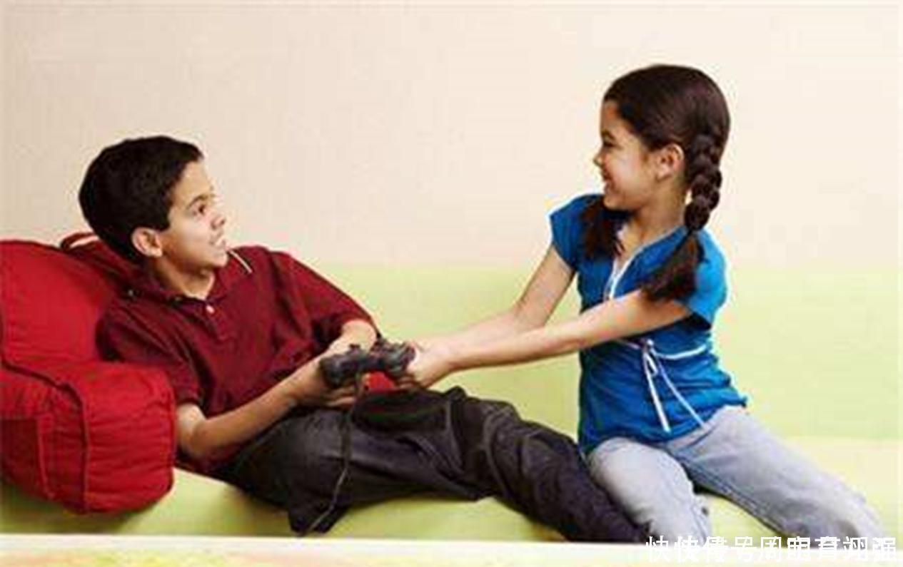 李玫瑾孩子情商高低和家庭有关,这四种家庭养不出高情商的孩子